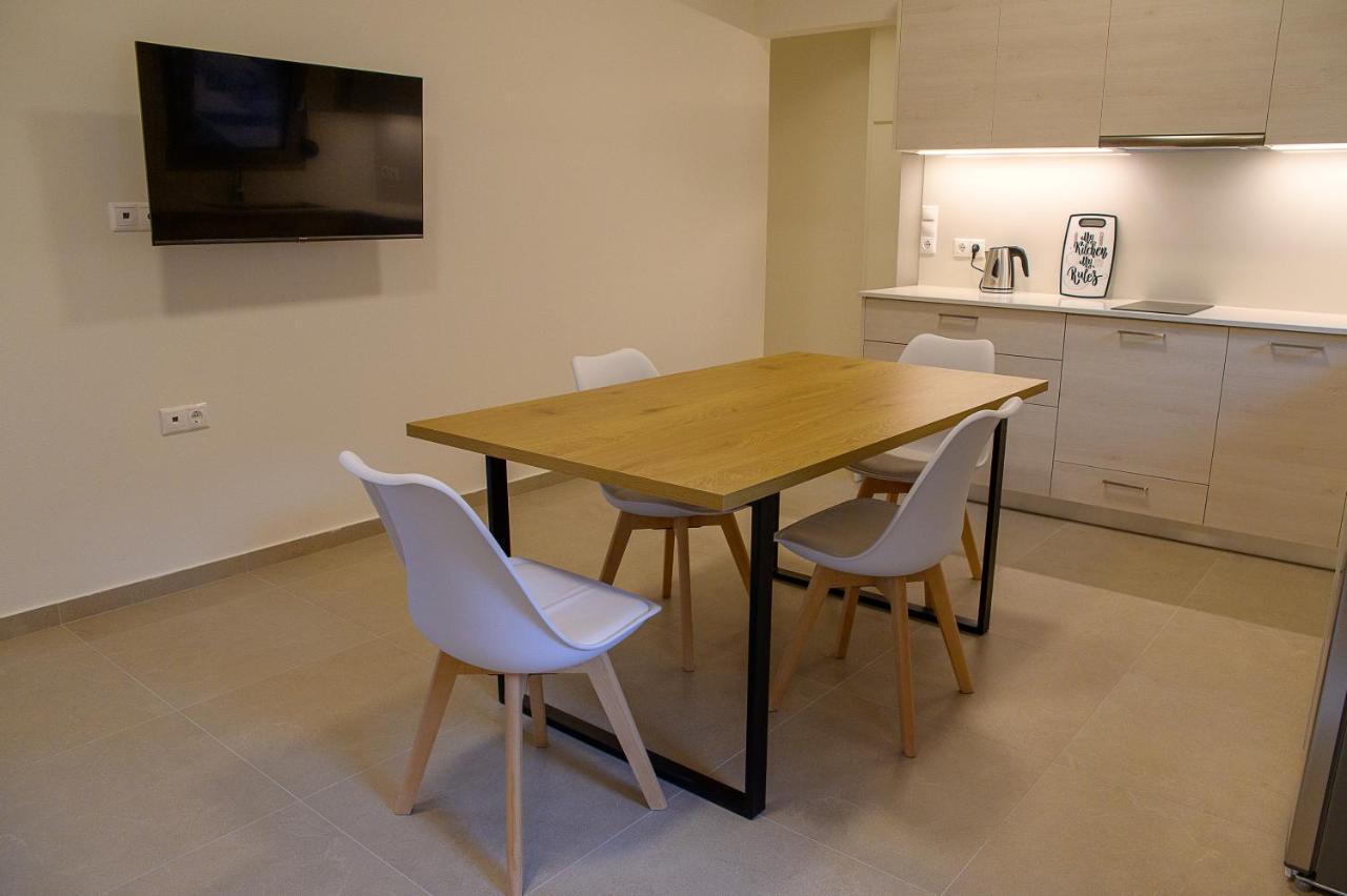 Uni Island - City Center Suites Heraklion Zewnętrze zdjęcie